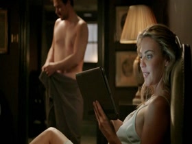 Miranda Raison in Spotless in S01E02 2