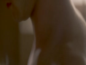 Chloe Grace Moretz in If I Stay 4