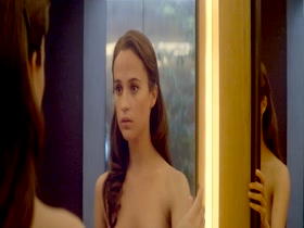 Alicia Vikander & Gana Bayarsaikhan in Ex Machina 15
