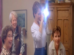 Helen Mirren in Calendar Girls 16
