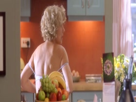 Helen Mirren in Calendar Girls 19