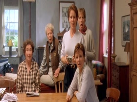 Helen Mirren in Calendar Girls 4