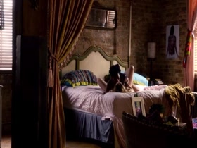 Freema Agyeman & Jamie Clayton in Sense8 S01E01 2