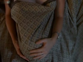 Julie Davis,Caroline Aaron in Amy's Orgasm (2001) 14