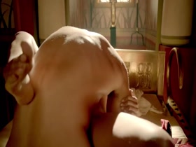 Sibylla Deen in Tut S01E01 (2015) 9