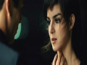 Maria Valverde and Clara Lago in I Want You 1