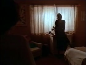 Tanya Roberts, Lisa Rhoden in Deep Down 9