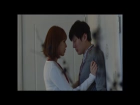 Viki (Kang Eun Hye) in a pharisee 2