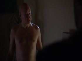 Allison McAtee and Alissa Dean in Californication 10