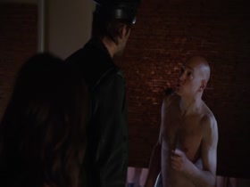 Allison McAtee and Alissa Dean in Californication 11