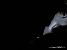 Linda Fiorentino nude in The Last Seduction (1994) 12
