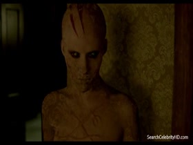 Sarah Greene , Olivia Chenery in Penny Dreadful S02E04 3