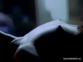 Piper Perabo and Jessica Pare nude in Lost and Delirious 2