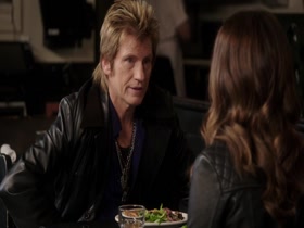 Elizabeth Gillies in Sex & Drugs & Rock & Roll s1e06 13