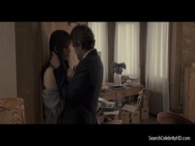 Jodie Whittaker in A Thousand Kisses Deep 8