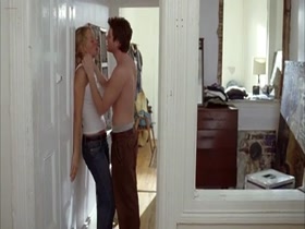 Uma Thurman kissing , hot scene in Prime 13