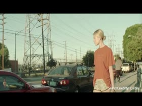 Dree Hemingway and Stella Maeve in Starlet 17