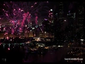 Freema Agyeman and Jamie Clayton in Sense8 S01E10 14