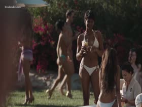 Emayatzy Corinealdi Outdoor , Bikini in Hand of God 10