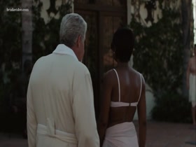 Emayatzy Corinealdi Outdoor , Sexy Dress in Hand of God 16
