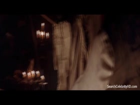 Robin Wright nude, boobs scene in Moll Flanders 6