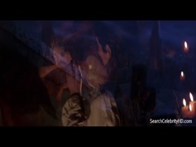 Robin Wright nude, boobs scene in Moll Flanders 7