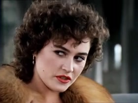 Lory Del Santo ,Franca Stoppi, Cristina Manusardi in La gorilla (1982) 4