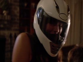 Krista Allen in Significant Mothers 1e01 17