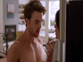 Krista Allen in Significant Mothers 1e01 2