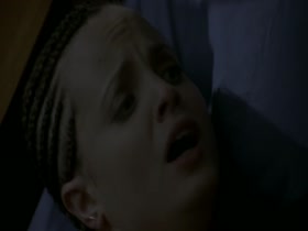 Mena Suvari, Sharlene Royer in Stuck (2007) 9