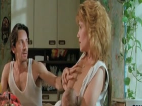Clementine Celarie in Betty Blue (1986) 3