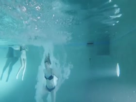 Judith Godreche ,Taylor Schilling Sex Lesbian and Nude Scenes in The Overnight (2015) 9