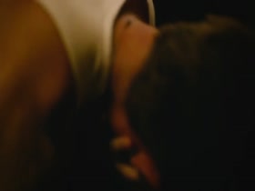 Emily Ratajkowski in We are Your Friends 18