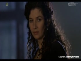 Grazyna Wolszczak in the Hexer S01e04 1