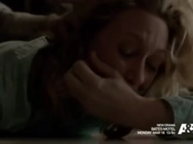 Vera Farmiga sex, behind scene in Bates Motel 12