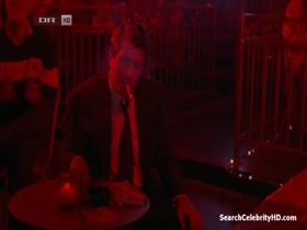 Heidi Schanz Costume , Kissing scene in Body Language 2