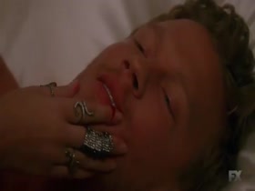 Lady Gaga vampire Sex in American Horror Story 13
