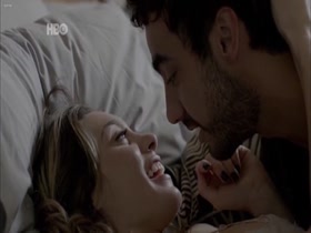 Juliana Schalch in O Negocio S01e06 15