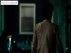 Shivani Ghai in Dominion s02e11 12