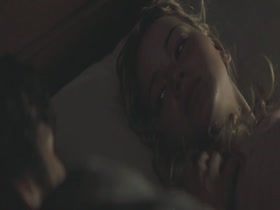 Charlize Theron, Kim Basinger in The Burning Plain 15