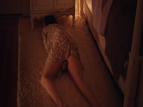 Sarah Silverman in I Smile Back (2015) 15