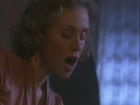 Shary Guthrie in Bliss S3e01 (2004) 9