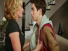 Elisabeth Shue in Behaving Badly (2014) 16
