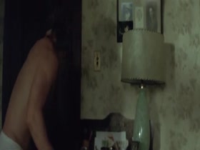 Salma Hayek ,Mindy Chris in Chain of Fools 14