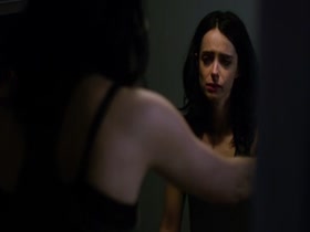 Krysten Ritter in Marvel's Jessica Jones s1e01 (2015)