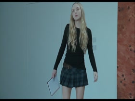 Amanda Seyfried in Boogie Woogie 10