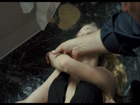 Amanda Seyfried in Boogie Woogie 17