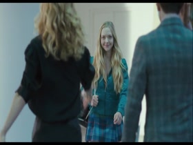 Amanda Seyfried in Boogie Woogie 6