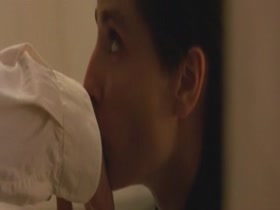 Liv Tyler , Rachel Weisz Sexy Dress , Kissing in Stealing Beauty 15
