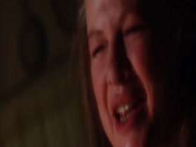 Sandra Bullock , Nicole Kdman scene in Practical Magic 1
